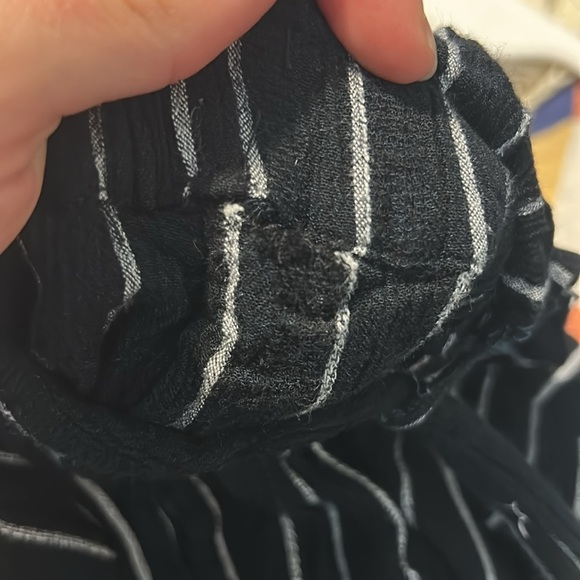 American Eagle Outfitters Black and White Striped Shorts L Pockets Belt - Picture 5 of 5